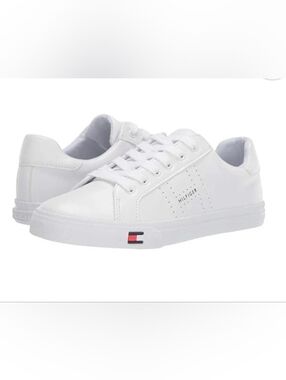 Tommy Hilfiger Women's Classic Low Top White Sneakers, Size 9M Barely Worn Shoes